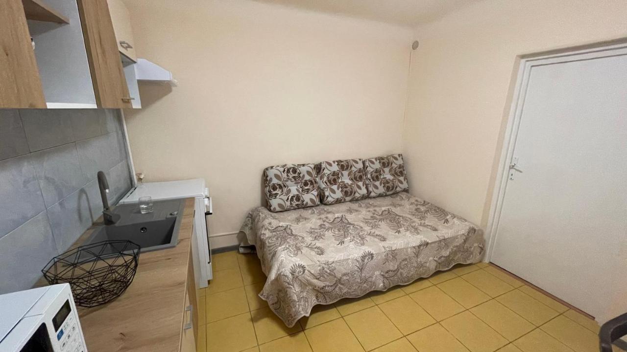 Apartament In Centrul Brasovului Exterior photo