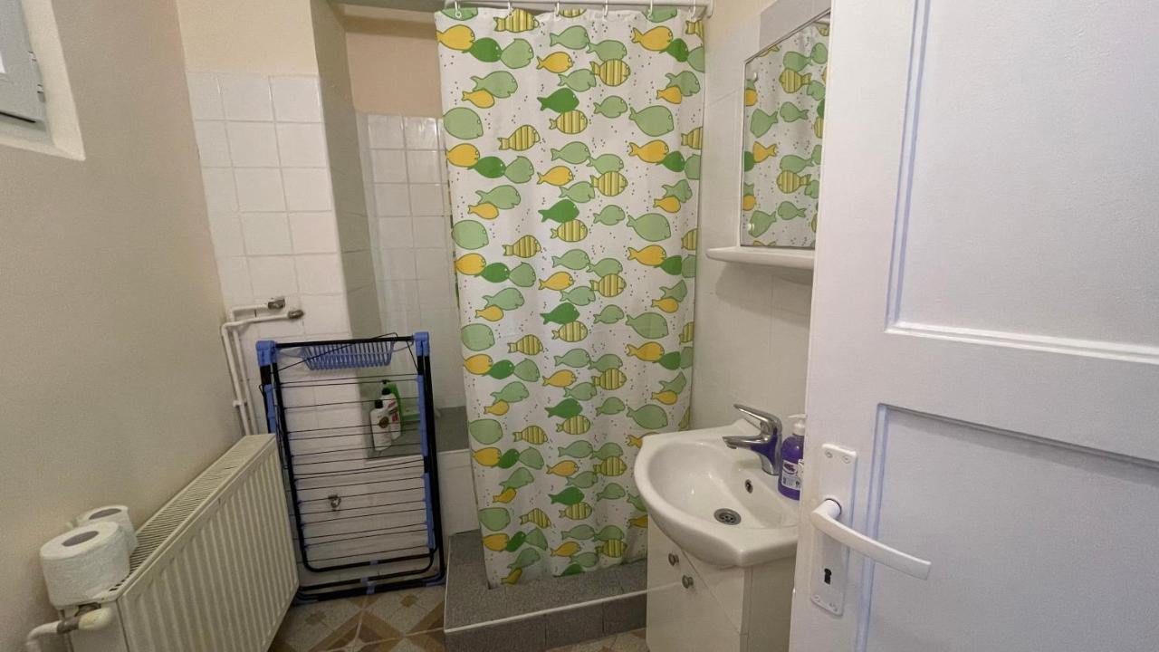 Apartament In Centrul Brasovului Exterior photo
